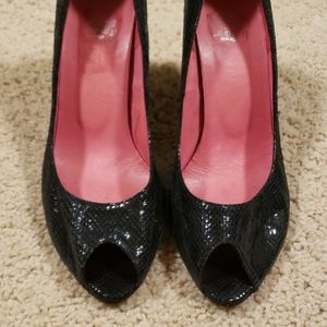 Snakeskin leather heels, 8.5